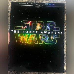 $4 STAR WARS DVD AND BLUE RAY. GREAT CONDITION $4 WHEN BUNDLED WITH 3 OR MORE IT